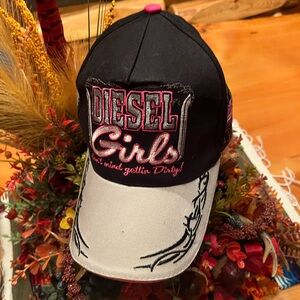 Diesel girls don’t mind getting dirty Hat